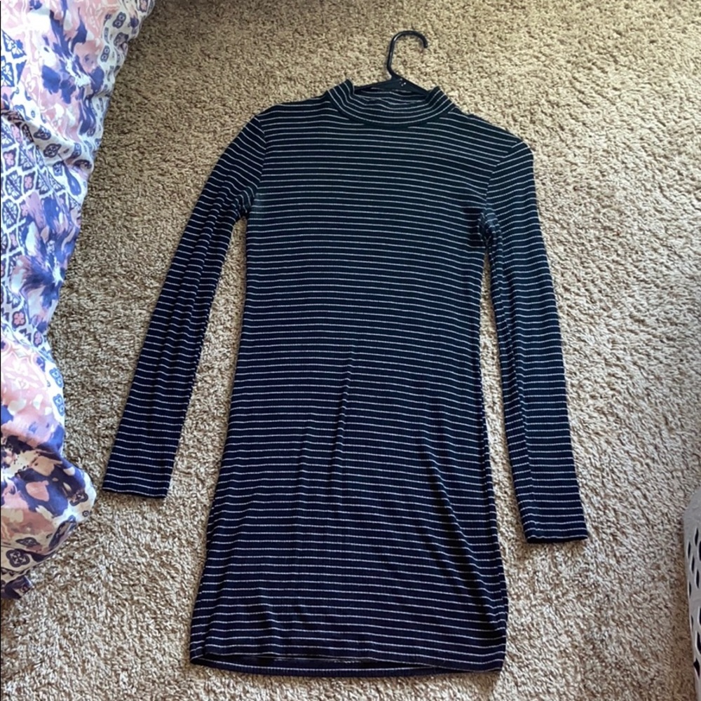 black/white stripped body con dress